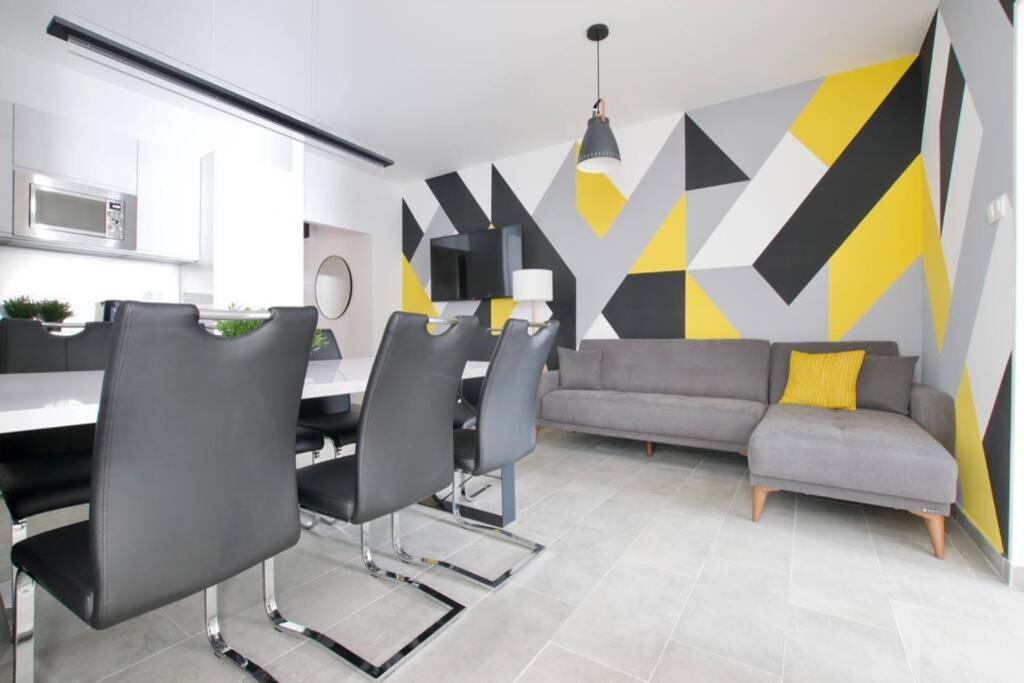 Premium Apartment By Hi5-Vaci Str. 3 Bedroom Budapeşte Dış mekan fotoğraf