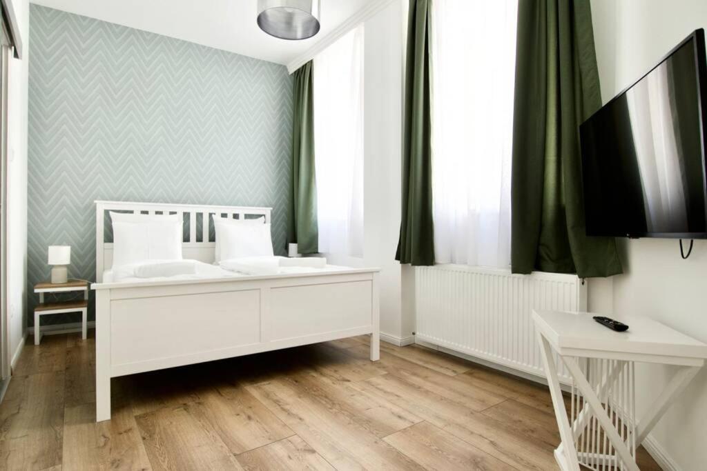 Premium Apartment By Hi5-Vaci Str. 3 Bedroom Budapeşte Dış mekan fotoğraf