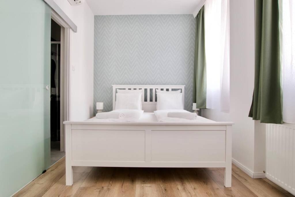 Premium Apartment By Hi5-Vaci Str. 3 Bedroom Budapeşte Dış mekan fotoğraf