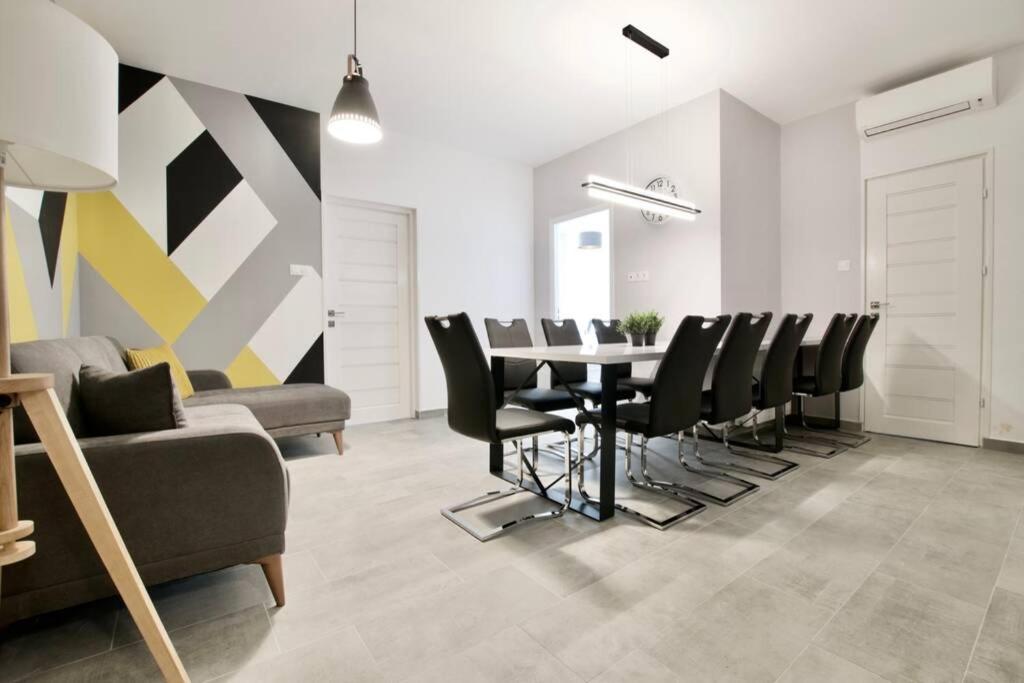 Premium Apartment By Hi5-Vaci Str. 3 Bedroom Budapeşte Dış mekan fotoğraf