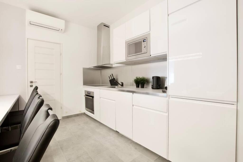 Premium Apartment By Hi5-Vaci Str. 3 Bedroom Budapeşte Dış mekan fotoğraf